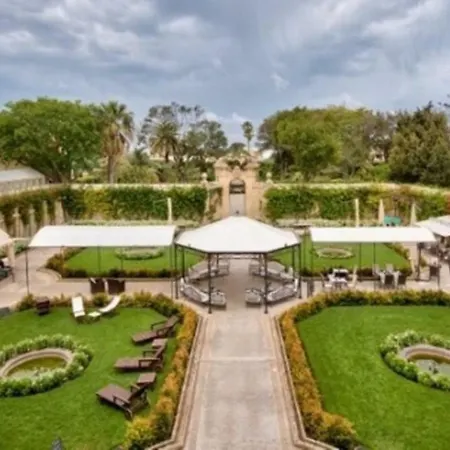 Villa Malta *